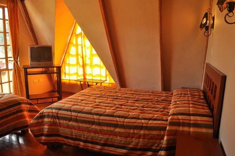 Amaru Valle Hotel Urubamba Esterno foto